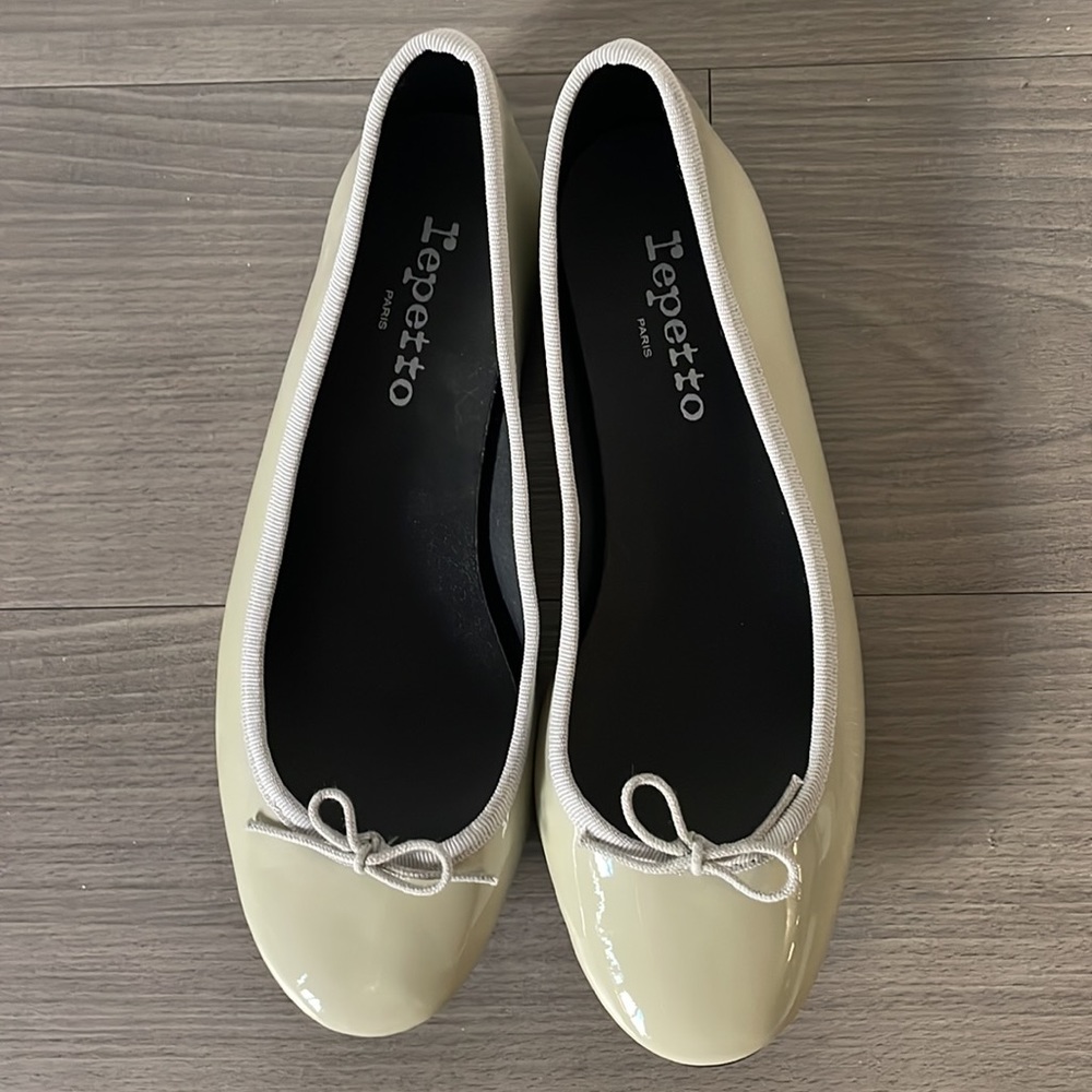 NWOB Repetto ballet shoes mint green